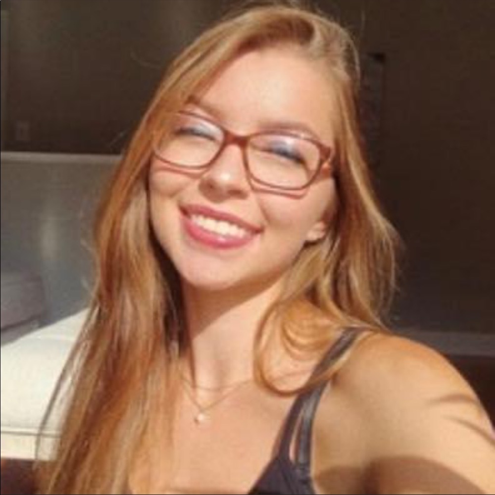 Meet your Posher, Mallory